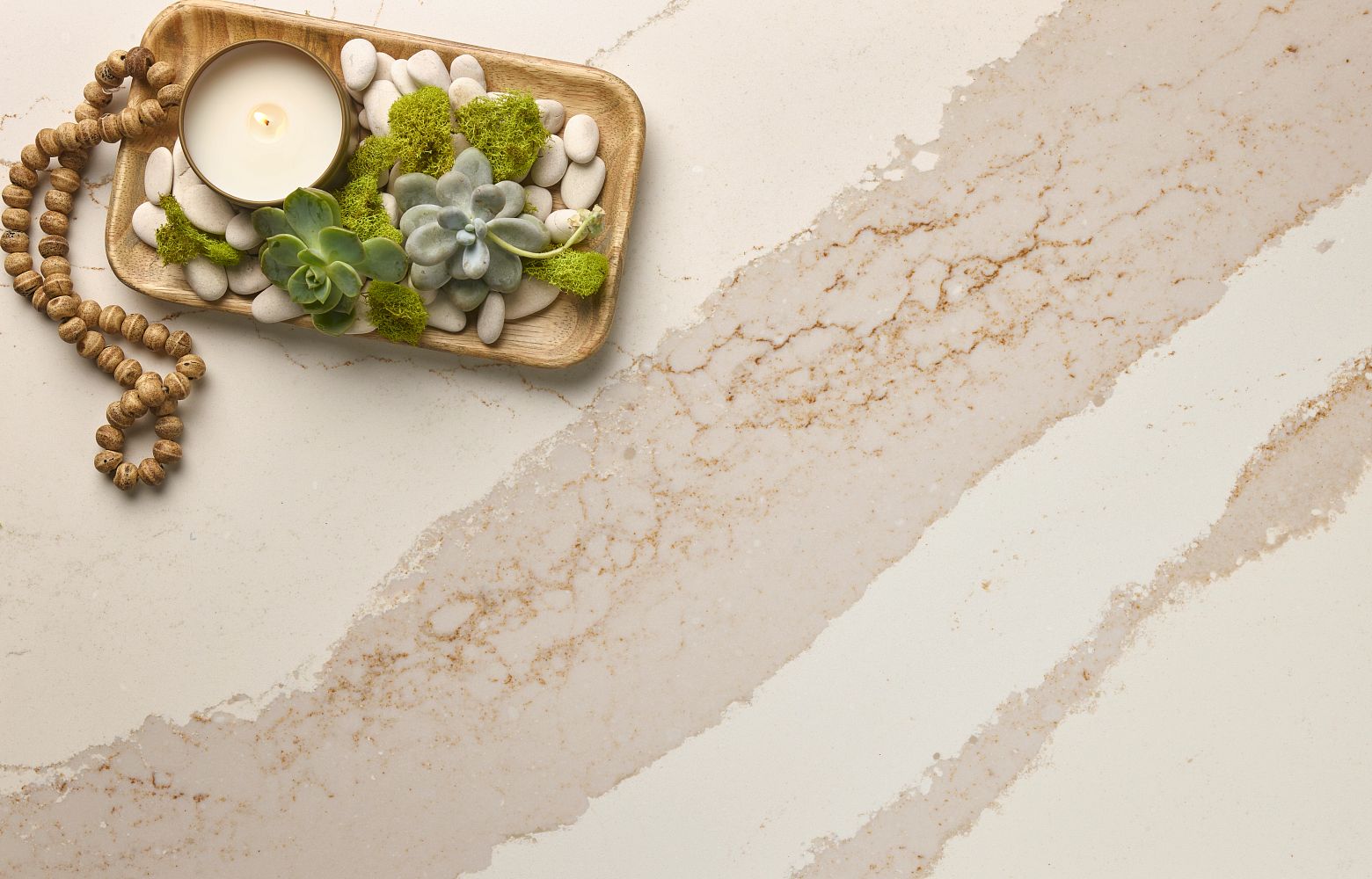 BRITTANICCA GOLD COOL Cambria Quartz | Luxury Series