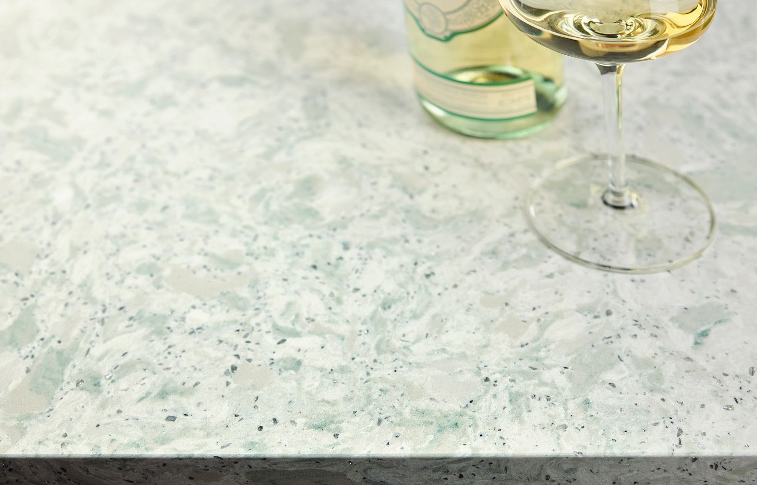 CLIFTON Cambria Quartz detailed