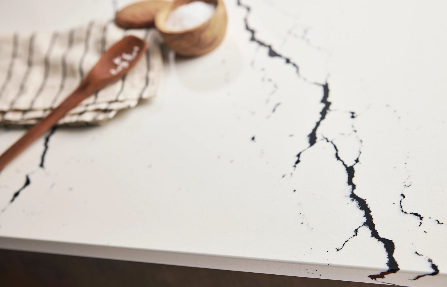 HEMSWORTH Cambria Quartz detailed