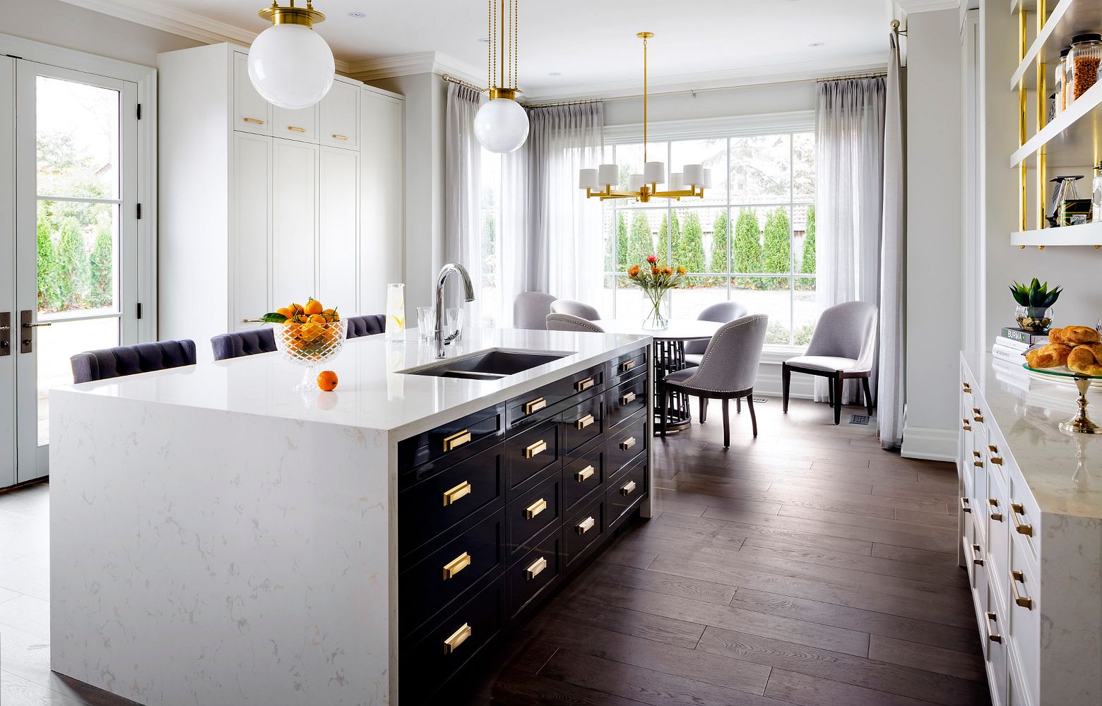 TORQUAY CAMBRIA QUARTZ waterfall island