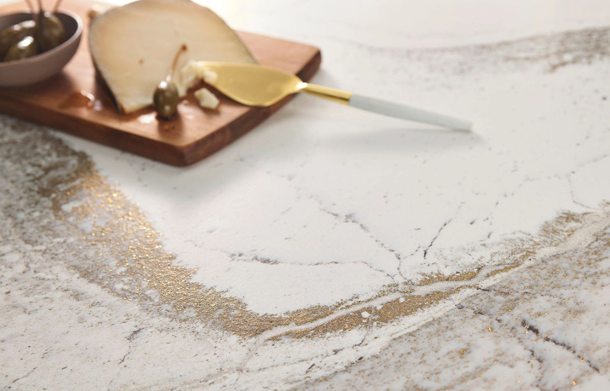 WINDSOR BRASS SATIN RIDGE™ Cambria Quartz | Grandeur Series