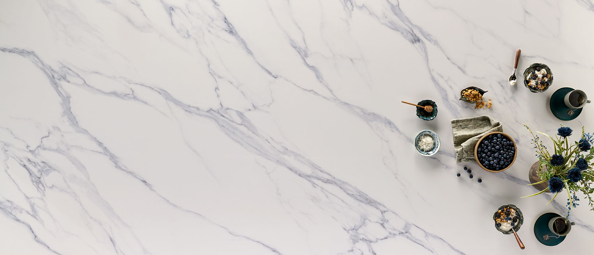 CALACATTA ANAVA Q- QUARTZ FROM MSI™