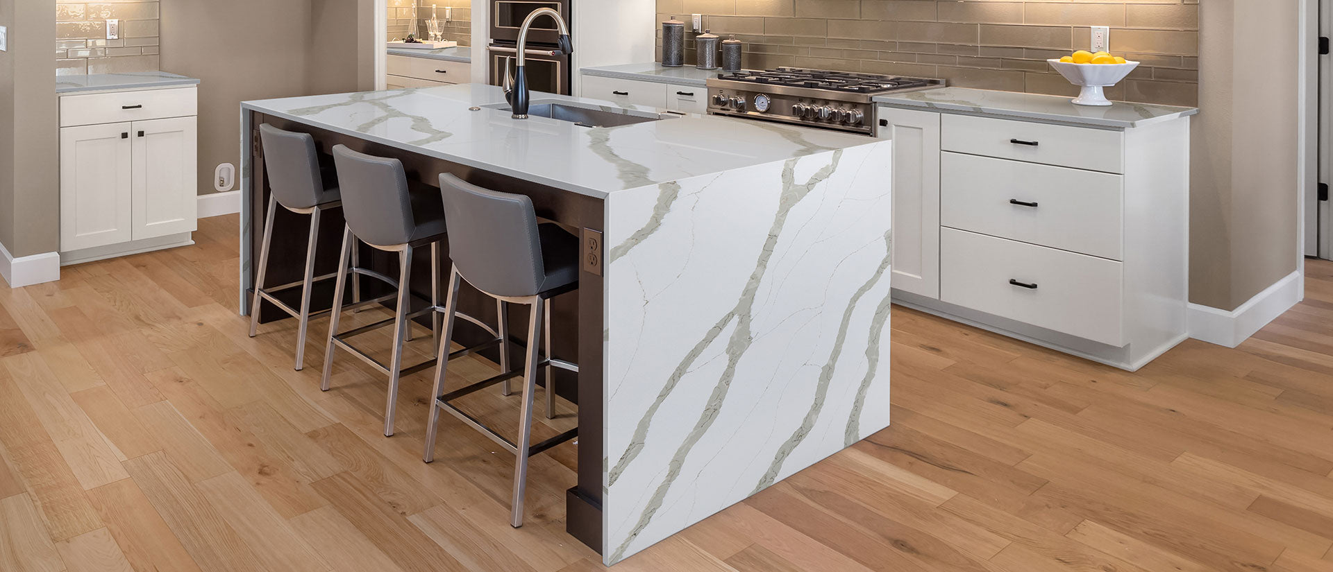 CALACATTA BALI Q- QUARTZ FROM MSI™