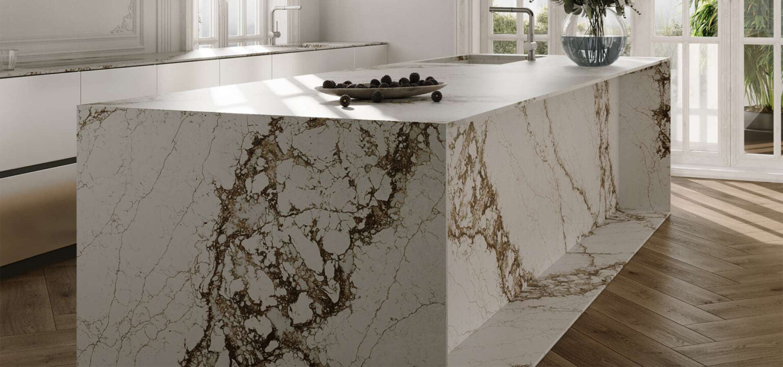 Pantheon Quantra Quartz