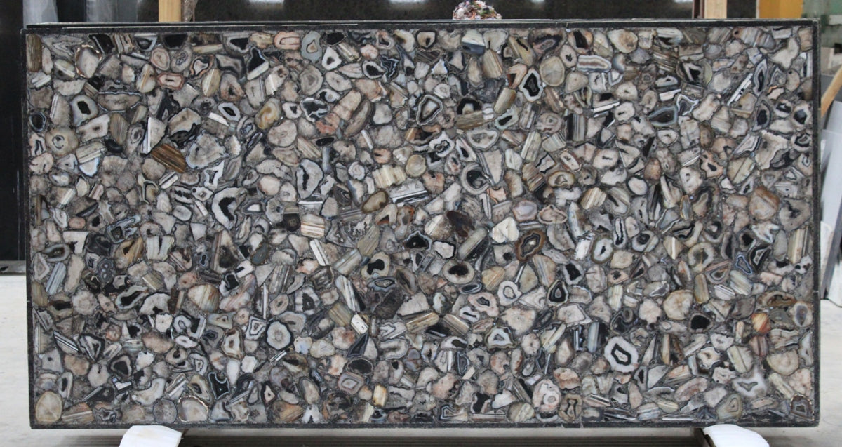 D BLACK AGATE