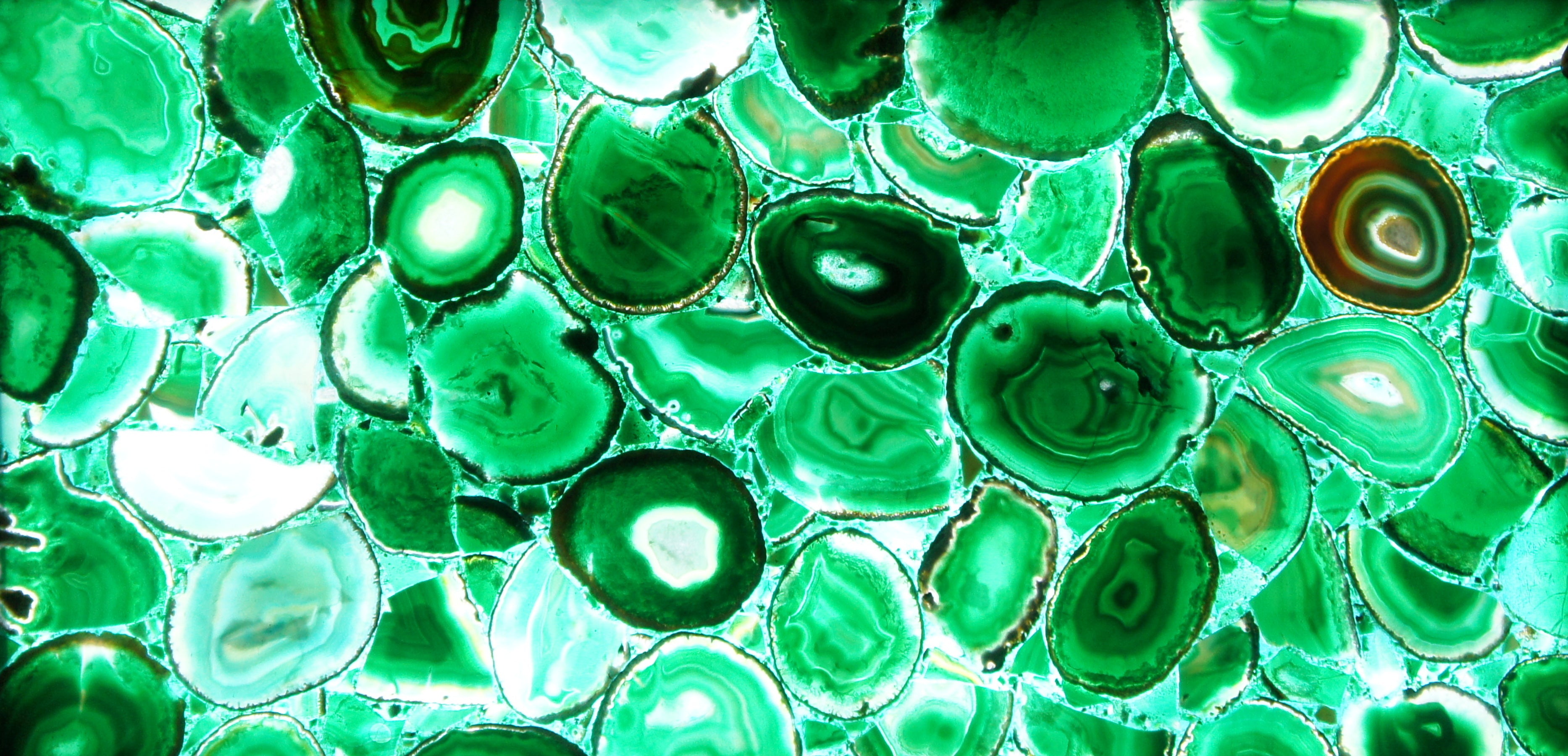 GREEN ONYX
